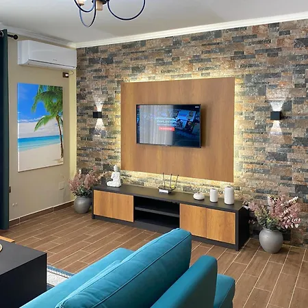 Eka Luxury Beachfront Apartments Lejlighed Vlorë