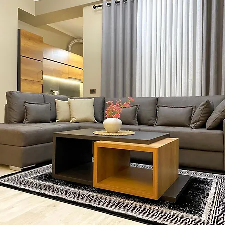 Eka Luxury Beachfront Apartments Lejlighed *